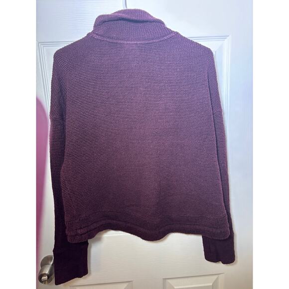 Sweaty Betty Restful Boucle Sweatshirt Funnel Neck Kangaroo Pouch Red Wine sz S - Picture 8 of 9